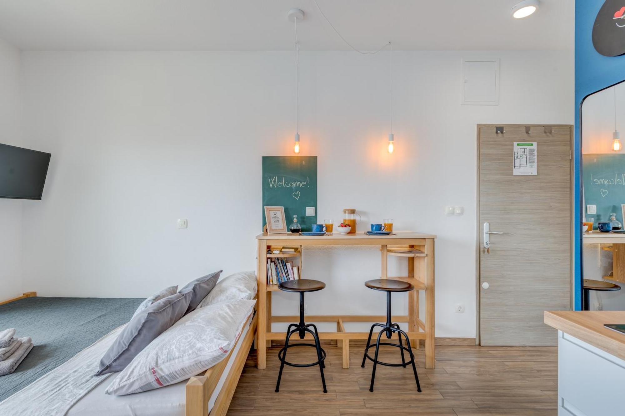 Downtown Apartment *