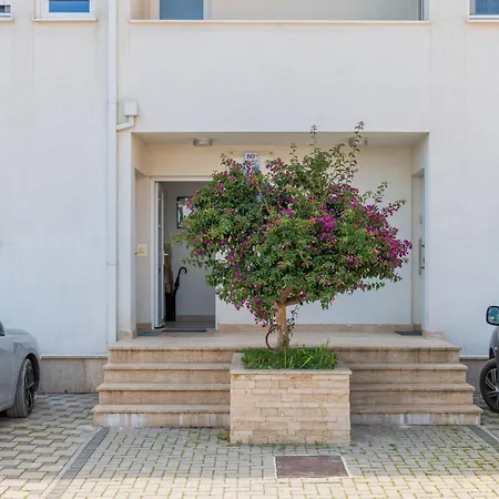 Trogir Downtown Apartments Exterior photo