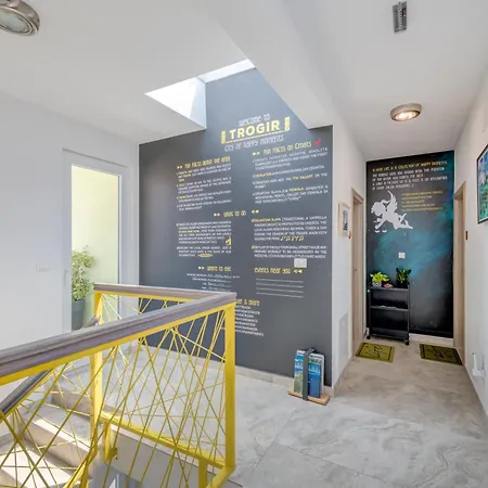 Trogir Downtown Apartments Exterior photo